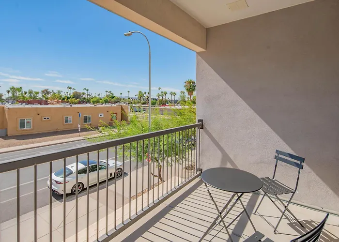 Oasis 1bd With Pool Gym & Parking Apartment *