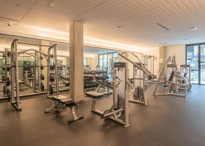 Oasis 1bd With Pool Gym & Parking
